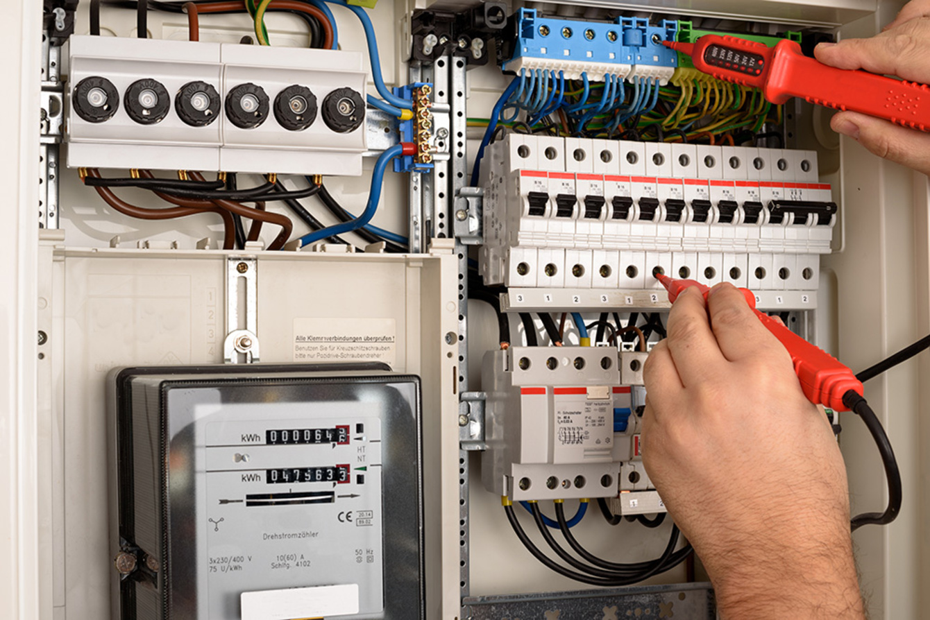 E-Check bei Elektro Jericke GmbH in Bitterfeld