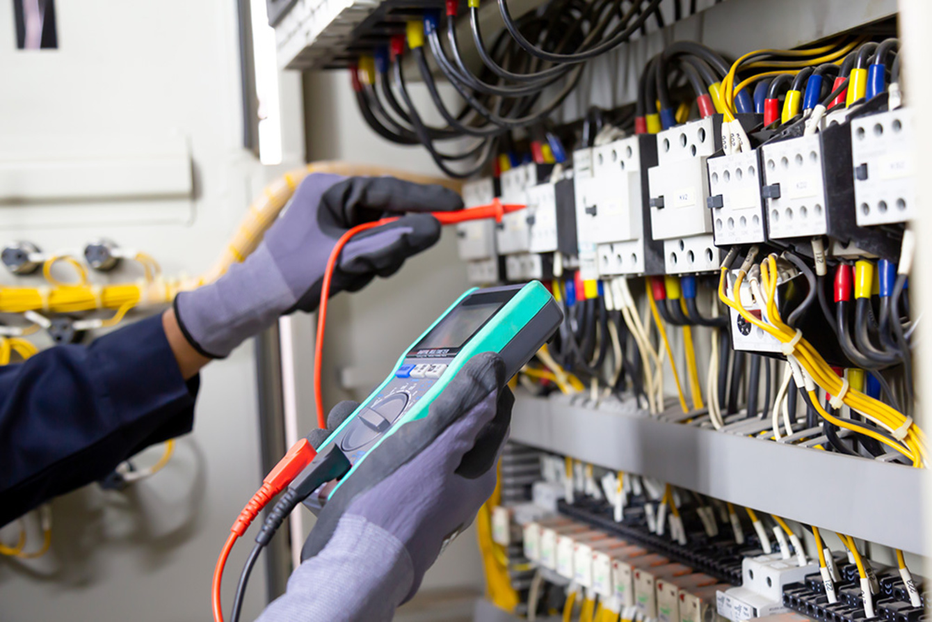 E-Prüfung bei Elektro Jericke GmbH in Bitterfeld