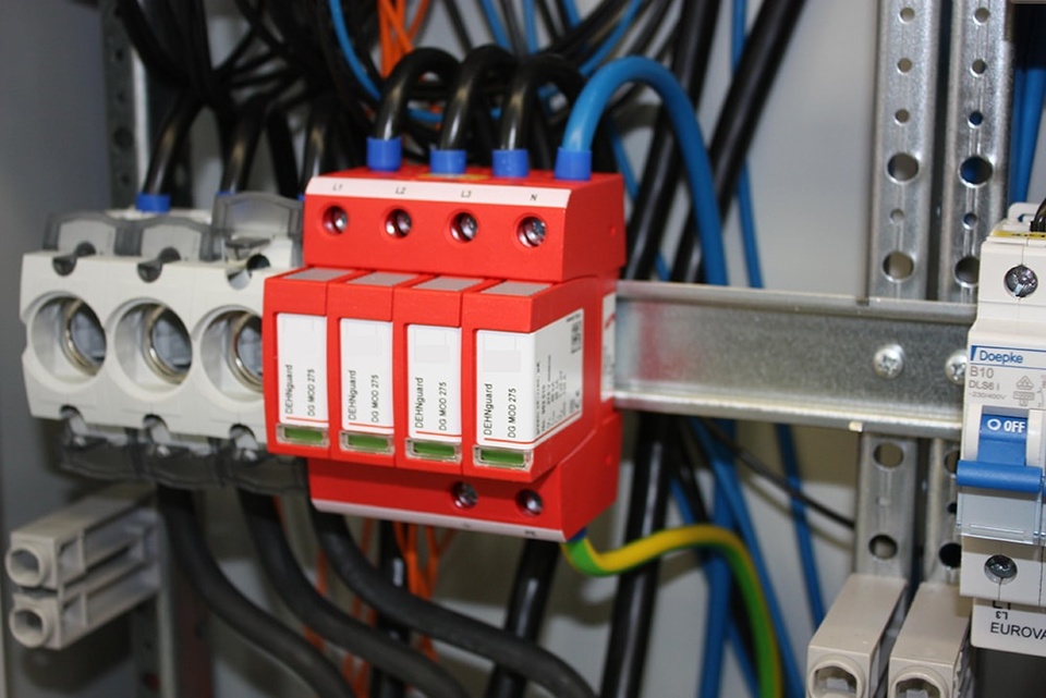 U berspannungsschutz bei Elektro Jericke GmbH in Bitterfeld